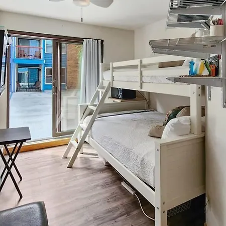 Cozy Studio With Shared Pool -3 Min To Ski Lift